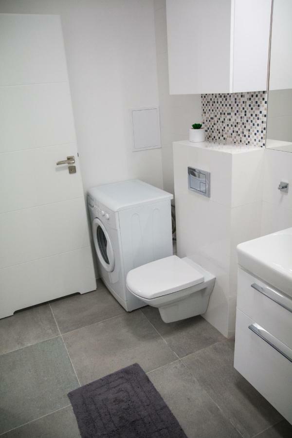 Apartament F&J Torun Exterior photo